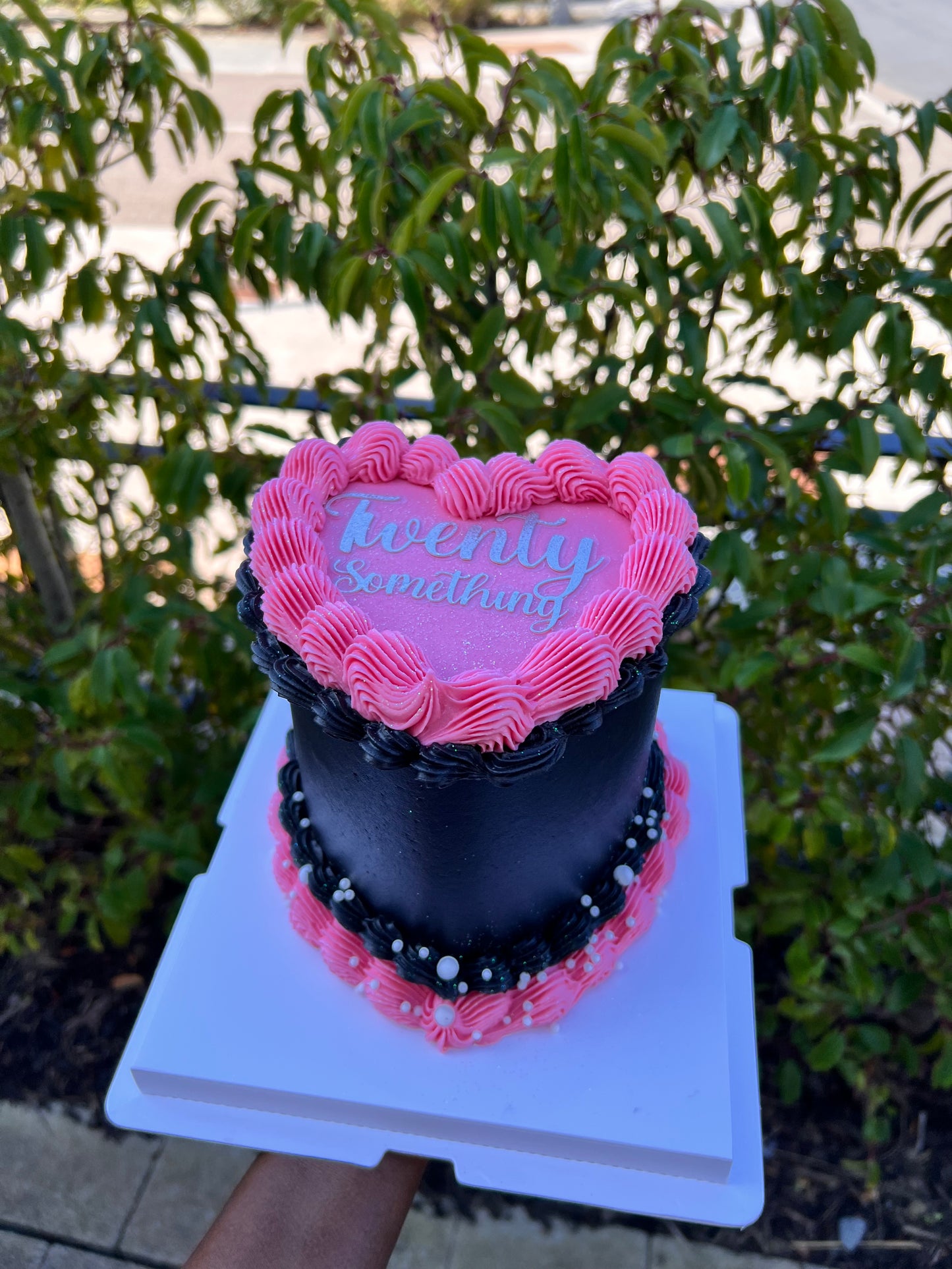 VINTAGE 6” HEART