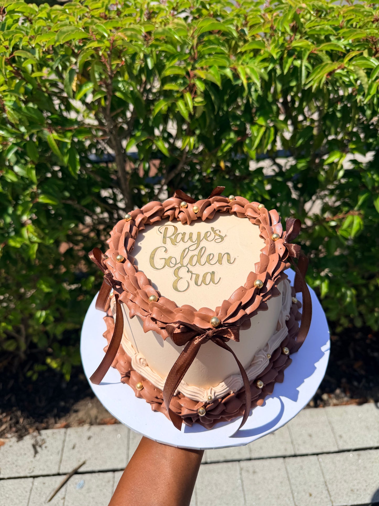 MINI VINTAGE CAKE
