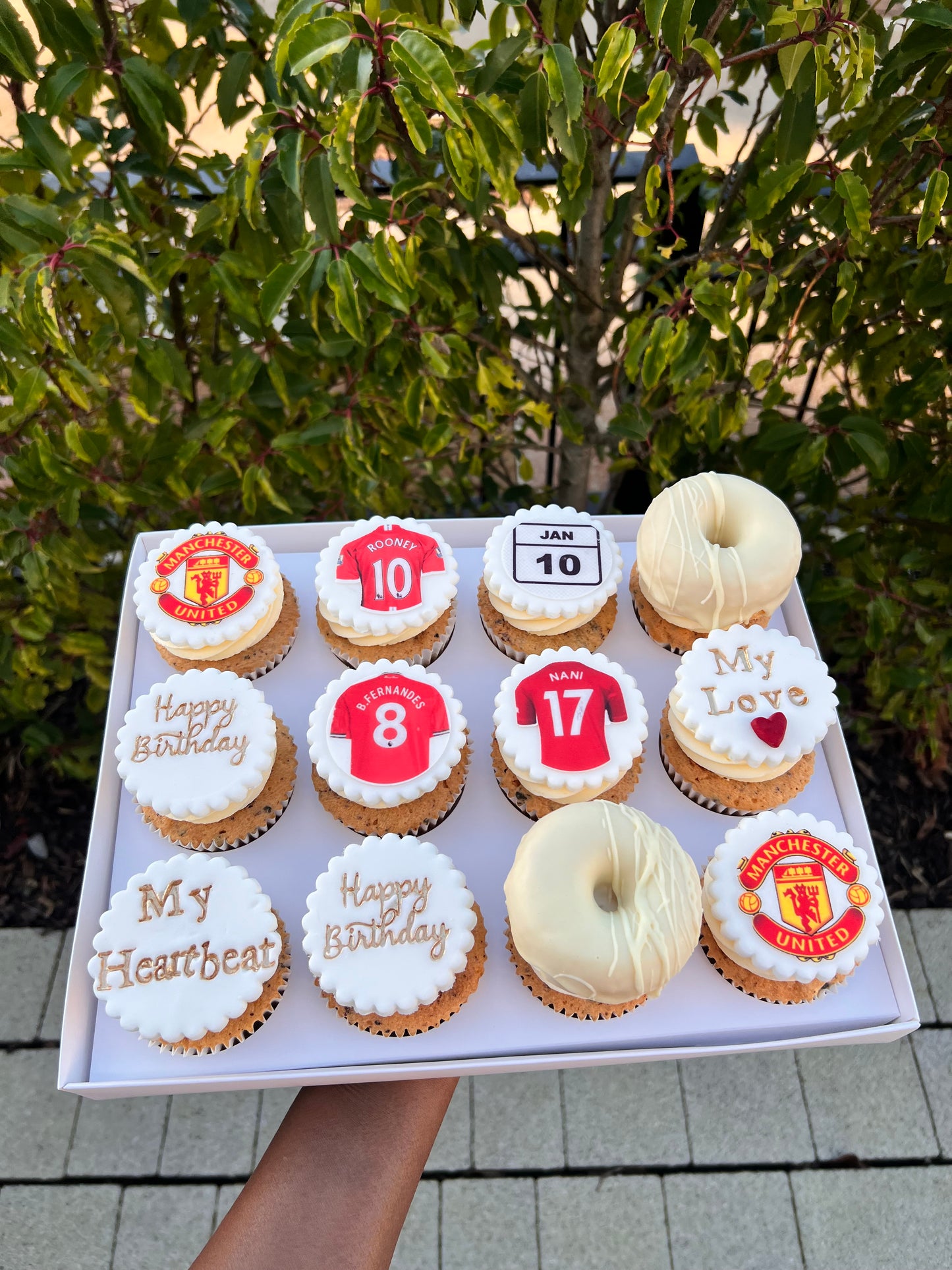 CUPCAKES