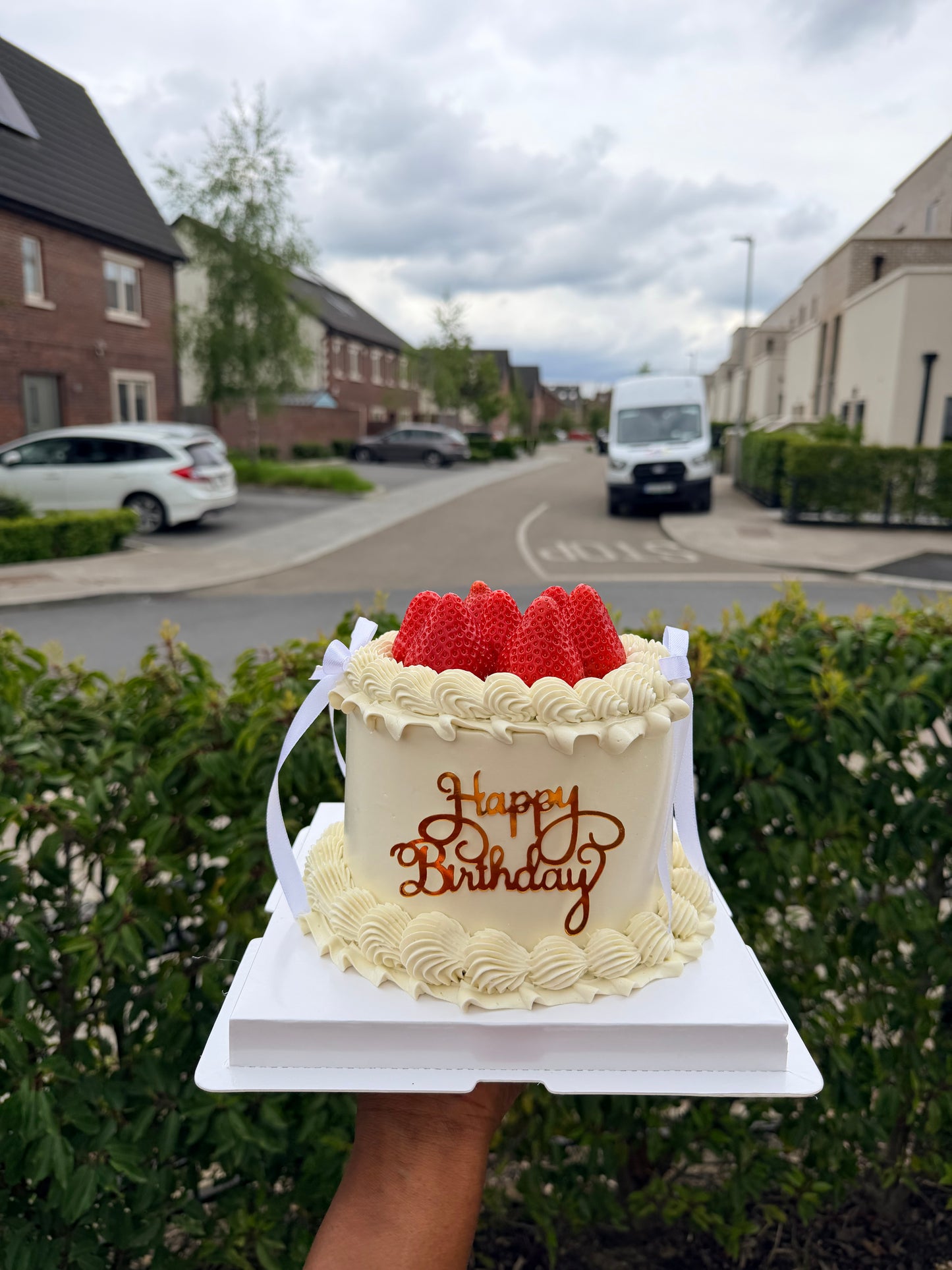 STRAWBERRY CAKE