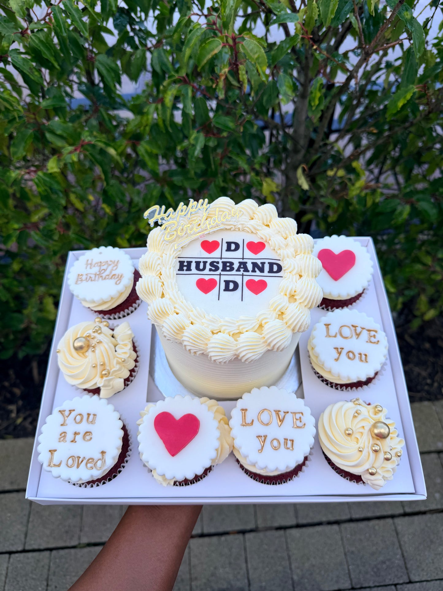 CAKE CUPCAKES SET